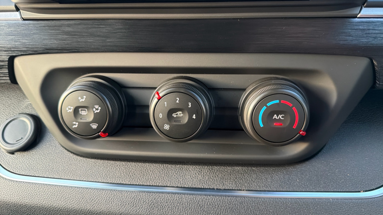 Renault Trafic Lwb Diesel LL30 Blue dCi 150 Extra [Safety] Crew Van